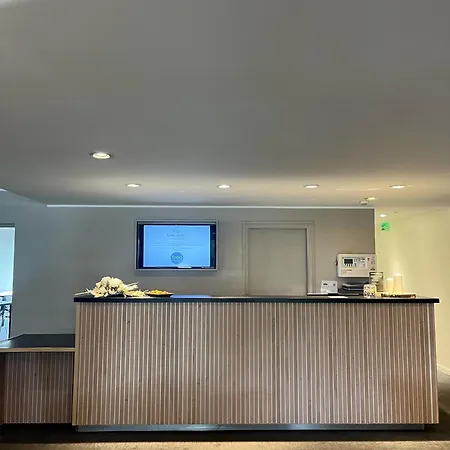 Parc Hotel Carvin